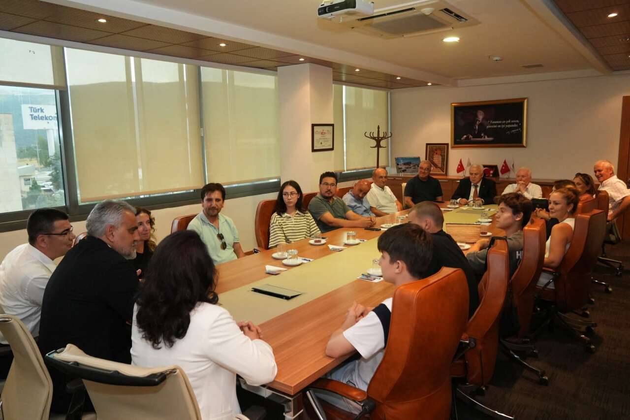 MUTSO, LGS Türkiye Birincilerini Ağırladı 3